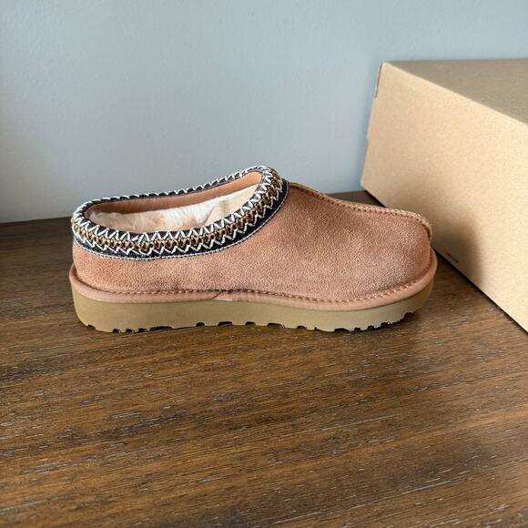 Ugg Woman’s Chestnut Brown Tasman Slip On Slipper Boots- Size 6 - Picture 5 of 8